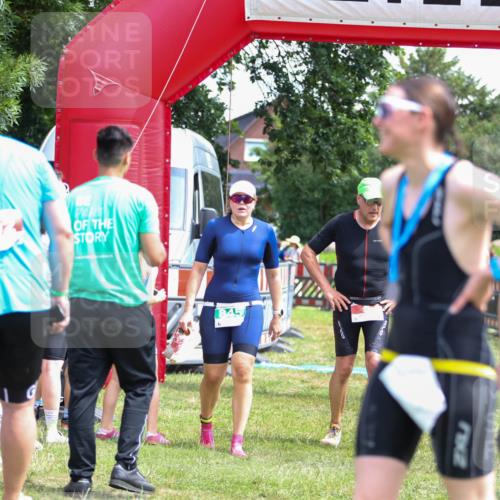 21.06.2026 - 29. Vierlanden-Triathlon Andreas Tolksdorf http://msf.ph/oto/9921631 21.06.2026 13:36:23 Ziel  meine-sportfotos.de