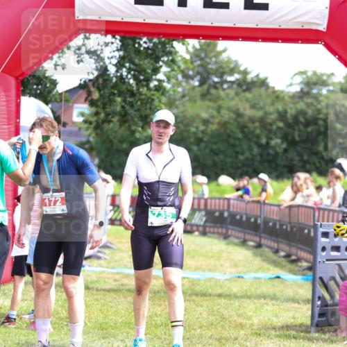 21.06.2026 - 29. Vierlanden-Triathlon Andreas Tolksdorf http://msf.ph/oto/9921651 21.06.2026 13:36:44 Ziel  meine-sportfotos.de