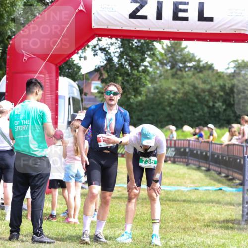 21.06.2026 - 29. Vierlanden-Triathlon Andreas Tolksdorf http://msf.ph/oto/9921658 21.06.2026 13:36:46 Ziel  meine-sportfotos.de