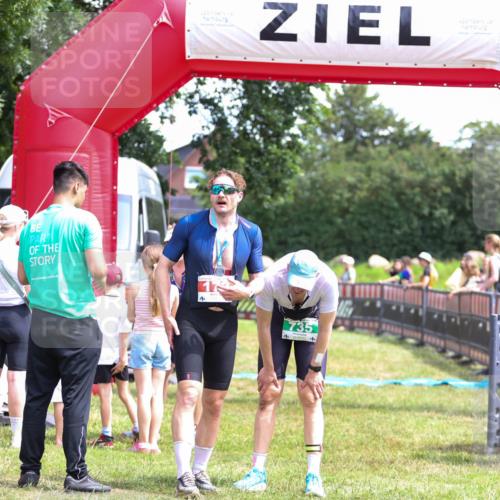 21.06.2026 - 29. Vierlanden-Triathlon Andreas Tolksdorf http://msf.ph/oto/9921660 21.06.2026 13:36:46 Ziel  meine-sportfotos.de