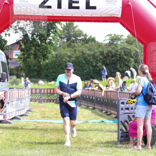 21.06.2026 - 29. Vierlanden-Triathlon Andreas Tolksdorf http://msf.ph/oto/9921680 21.06.2026 13:37:30 Ziel 629, 1002 meine-sportfotos.de