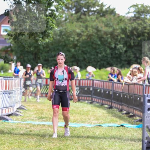 21.06.2026 - 29. Vierlanden-Triathlon Andreas Tolksdorf http://msf.ph/oto/9921697 21.06.2026 13:37:45 Ziel 846, 870, 1002 meine-sportfotos.de