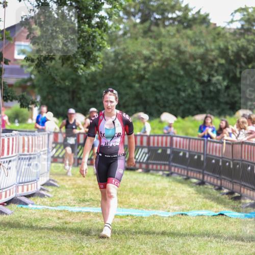 21.06.2026 - 29. Vierlanden-Triathlon Andreas Tolksdorf http://msf.ph/oto/9921704 21.06.2026 13:37:45 Ziel 846, 870, 1002 meine-sportfotos.de