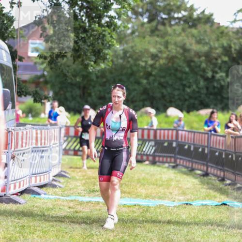 21.06.2026 - 29. Vierlanden-Triathlon Andreas Tolksdorf http://msf.ph/oto/9921709 21.06.2026 13:37:46 Ziel 846, 870, 1002 meine-sportfotos.de