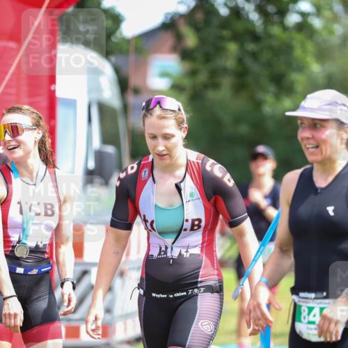 21.06.2026 - 29. Vierlanden-Triathlon Andreas Tolksdorf http://msf.ph/oto/9921714 21.06.2026 13:37:58 Ziel 720, 863, 997 meine-sportfotos.de
