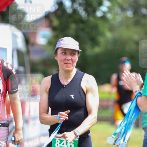 21.06.2026 - 29. Vierlanden-Triathlon Andreas Tolksdorf http://msf.ph/oto/9921723 21.06.2026 13:37:59 Ziel 720, 863, 997 meine-sportfotos.de