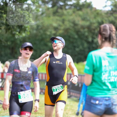 21.06.2026 - 29. Vierlanden-Triathlon Andreas Tolksdorf http://msf.ph/oto/9921731 21.06.2026 13:38:01 Ziel 720, 863, 997 meine-sportfotos.de