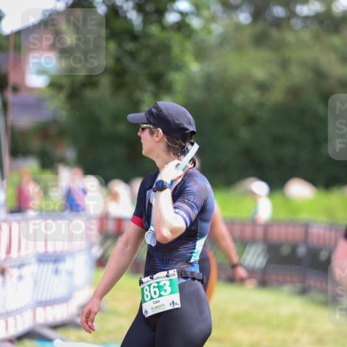 21.06.2026 - 29. Vierlanden-Triathlon Andreas Tolksdorf http://msf.ph/oto/9921736 21.06.2026 13:38:05 Ziel 997 meine-sportfotos.de
