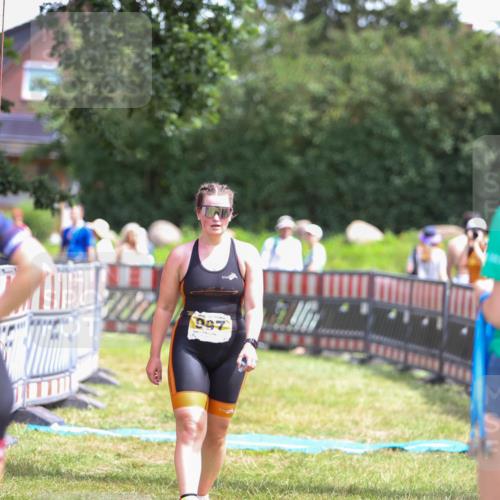 21.06.2026 - 29. Vierlanden-Triathlon Andreas Tolksdorf http://msf.ph/oto/9921747 21.06.2026 13:38:07 Ziel 997 meine-sportfotos.de