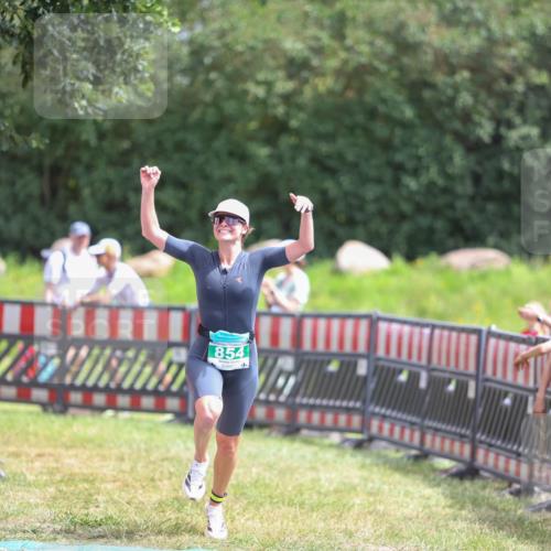 21.06.2026 - 29. Vierlanden-Triathlon Andreas Tolksdorf http://msf.ph/oto/9921755 21.06.2026 13:38:28 Ziel 763, 854 meine-sportfotos.de