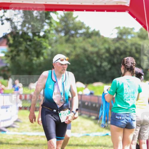 21.06.2026 - 29. Vierlanden-Triathlon Andreas Tolksdorf http://msf.ph/oto/9921786 21.06.2026 13:38:56 Ziel 99, 644, 795 meine-sportfotos.de