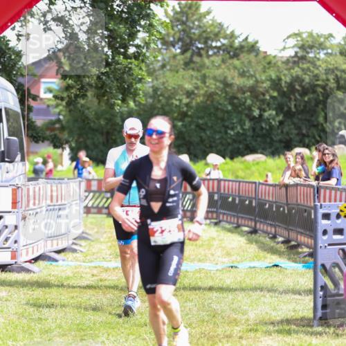 21.06.2026 - 29. Vierlanden-Triathlon Andreas Tolksdorf http://msf.ph/oto/9921832 21.06.2026 13:39:31 Ziel 115, 225 meine-sportfotos.de