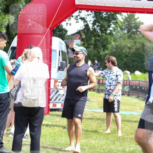 21.06.2026 - 29. Vierlanden-Triathlon Andreas Tolksdorf http://msf.ph/oto/9922026 21.06.2026 13:43:15 Ziel 284 meine-sportfotos.de