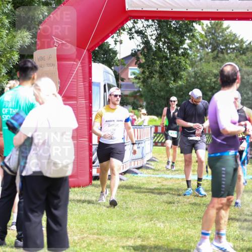 21.06.2026 - 29. Vierlanden-Triathlon Andreas Tolksdorf http://msf.ph/oto/9922076 21.06.2026 13:44:07 Ziel 113, 291, 788 meine-sportfotos.de