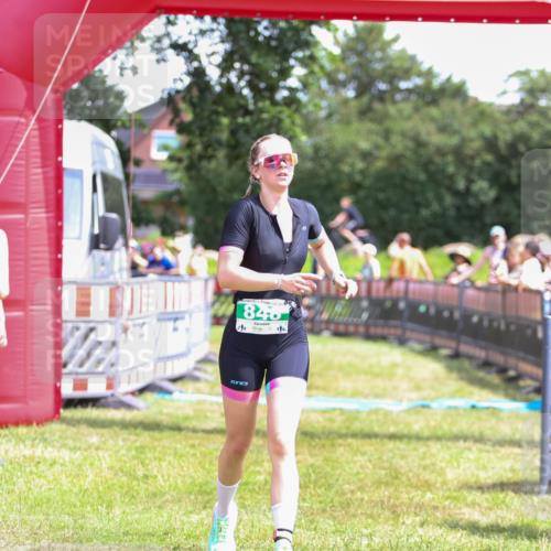 21.06.2026 - 29. Vierlanden-Triathlon Andreas Tolksdorf http://msf.ph/oto/9922124 21.06.2026 13:44:44 Ziel 754, 848 meine-sportfotos.de