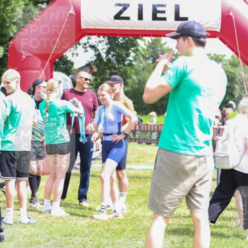 21.06.2026 - 29. Vierlanden-Triathlon Andreas Tolksdorf http://msf.ph/oto/9922176 21.06.2026 13:46:23 Ziel 681, 840, 1047 meine-sportfotos.de