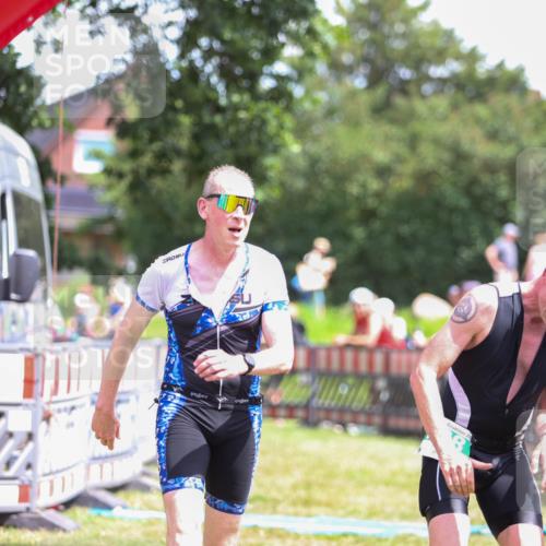 21.06.2026 - 29. Vierlanden-Triathlon Andreas Tolksdorf http://msf.ph/oto/9922259 21.06.2026 13:48:39 Ziel 768, 781, 889 meine-sportfotos.de