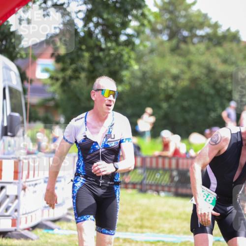 21.06.2026 - 29. Vierlanden-Triathlon Andreas Tolksdorf http://msf.ph/oto/9922260 21.06.2026 13:48:39 Ziel 768, 781, 889 meine-sportfotos.de