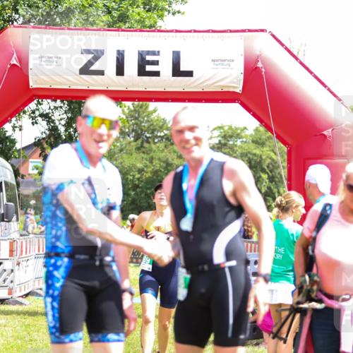 21.06.2026 - 29. Vierlanden-Triathlon Andreas Tolksdorf http://msf.ph/oto/9922264 21.06.2026 13:48:49 Ziel 889, 1040 meine-sportfotos.de