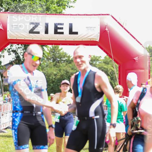 21.06.2026 - 29. Vierlanden-Triathlon Andreas Tolksdorf http://msf.ph/oto/9922269 21.06.2026 13:48:49 Ziel 889, 1040 meine-sportfotos.de