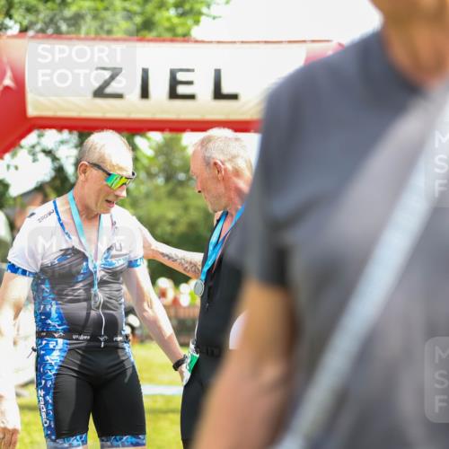 21.06.2026 - 29. Vierlanden-Triathlon Andreas Tolksdorf http://msf.ph/oto/9922272 21.06.2026 13:48:51 Ziel 889, 1040 meine-sportfotos.de