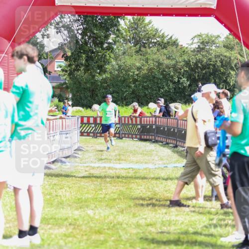 21.06.2026 - 29. Vierlanden-Triathlon Andreas Tolksdorf http://msf.ph/oto/9922332 21.06.2026 13:50:29 Ziel 221, 265, 895 meine-sportfotos.de