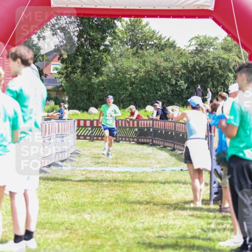 21.06.2026 - 29. Vierlanden-Triathlon Andreas Tolksdorf http://msf.ph/oto/9922340 21.06.2026 13:50:29 Ziel 221, 265, 895 meine-sportfotos.de