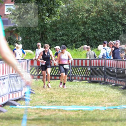 21.06.2026 - 29. Vierlanden-Triathlon Andreas Tolksdorf http://msf.ph/oto/9922386 21.06.2026 13:51:25 Ziel 229, 878 meine-sportfotos.de
