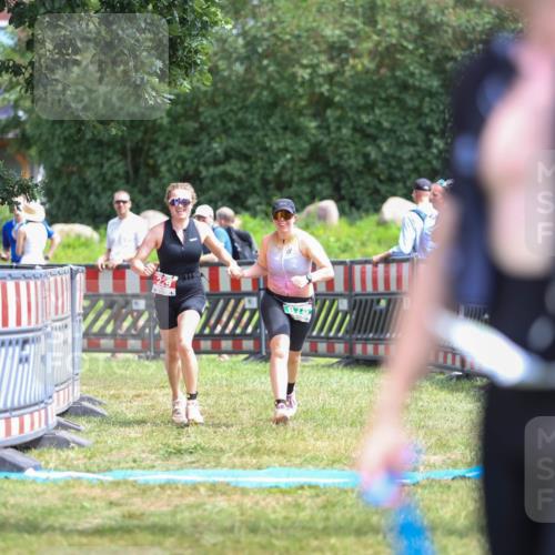 21.06.2026 - 29. Vierlanden-Triathlon Andreas Tolksdorf http://msf.ph/oto/9922397 21.06.2026 13:51:26 Ziel 229, 878 meine-sportfotos.de