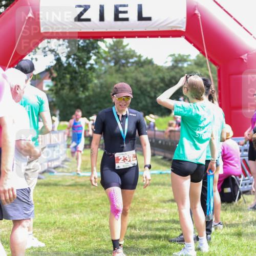 21.06.2026 - 29. Vierlanden-Triathlon Andreas Tolksdorf http://msf.ph/oto/9922428 21.06.2026 13:52:06 Ziel 235, 1028, 1044, 1087 meine-sportfotos.de