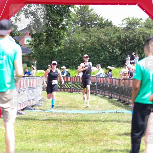 21.06.2026 - 29. Vierlanden-Triathlon Andreas Tolksdorf http://msf.ph/oto/9922431 21.06.2026 13:52:11 Ziel 235, 1028, 1044, 1087 meine-sportfotos.de