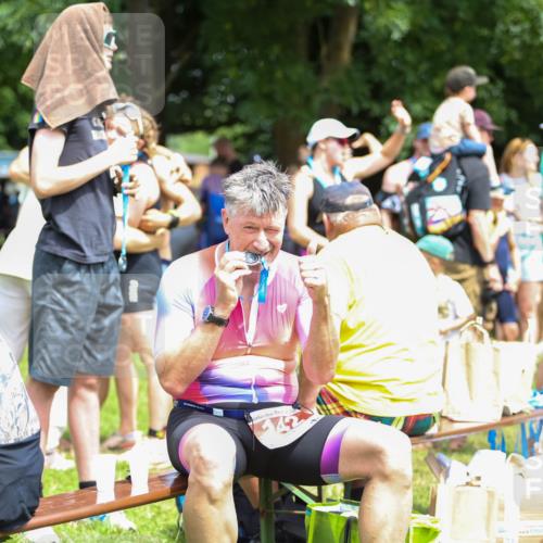21.06.2026 - 29. Vierlanden-Triathlon Andreas Tolksdorf http://msf.ph/oto/9922448 21.06.2026 13:52:28 Ziel 1064, 1092 meine-sportfotos.de