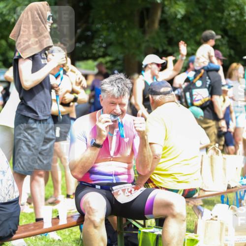 21.06.2026 - 29. Vierlanden-Triathlon Andreas Tolksdorf http://msf.ph/oto/9922451 21.06.2026 13:52:28 Ziel 1064, 1092 meine-sportfotos.de