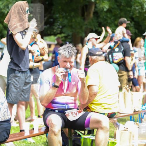 21.06.2026 - 29. Vierlanden-Triathlon Andreas Tolksdorf http://msf.ph/oto/9922453 21.06.2026 13:52:28 Ziel 1064, 1092 meine-sportfotos.de
