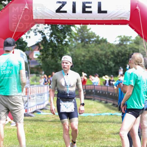 21.06.2026 - 29. Vierlanden-Triathlon Andreas Tolksdorf http://msf.ph/oto/9922454 21.06.2026 13:52:36 Ziel 120, 1029, 1064, 1092 meine-sportfotos.de