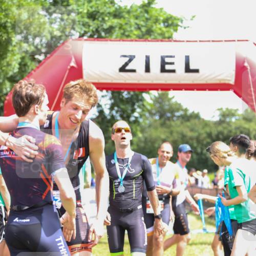 21.06.2026 - 29. Vierlanden-Triathlon Andreas Tolksdorf http://msf.ph/oto/9922482 21.06.2026 13:52:50 Ziel 20, 257 meine-sportfotos.de