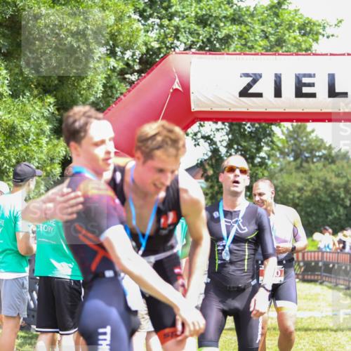 21.06.2026 - 29. Vierlanden-Triathlon Andreas Tolksdorf http://msf.ph/oto/9922484 21.06.2026 13:52:51 Ziel 20, 257 meine-sportfotos.de