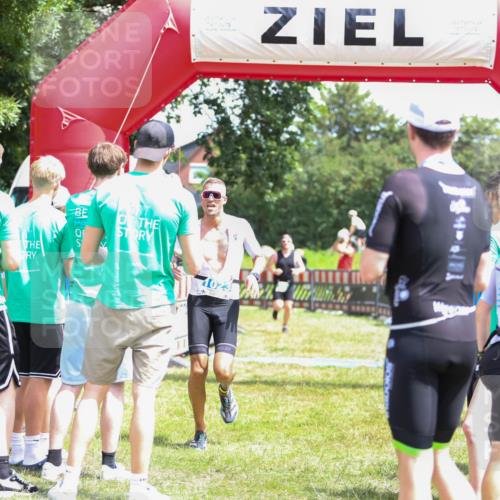 21.06.2026 - 29. Vierlanden-Triathlon Andreas Tolksdorf http://msf.ph/oto/9922490 21.06.2026 13:53:05 Ziel 752, 1023 meine-sportfotos.de