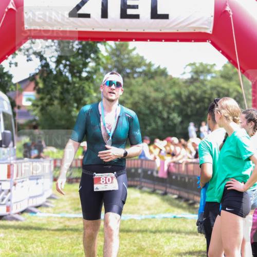 21.06.2026 - 29. Vierlanden-Triathlon Andreas Tolksdorf http://msf.ph/oto/9922518 21.06.2026 13:54:13 Ziel 871, 1048 meine-sportfotos.de