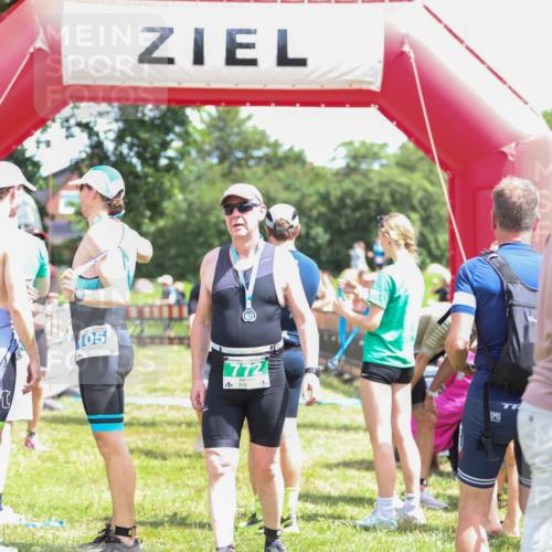 21.06.2026 - 29. Vierlanden-Triathlon Andreas Tolksdorf http://msf.ph/oto/9922614 21.06.2026 13:55:47 Ziel 865, 880, 1026 meine-sportfotos.de