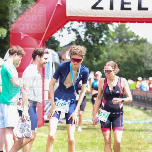 21.06.2026 - 29. Vierlanden-Triathlon Andreas Tolksdorf http://msf.ph/oto/9922653 21.06.2026 13:59:29 Ziel 260, 266, 638, 890 meine-sportfotos.de