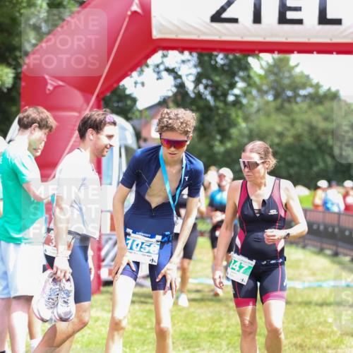 21.06.2026 - 29. Vierlanden-Triathlon Andreas Tolksdorf http://msf.ph/oto/9922654 21.06.2026 13:59:29 Ziel 260, 266, 638, 890 meine-sportfotos.de