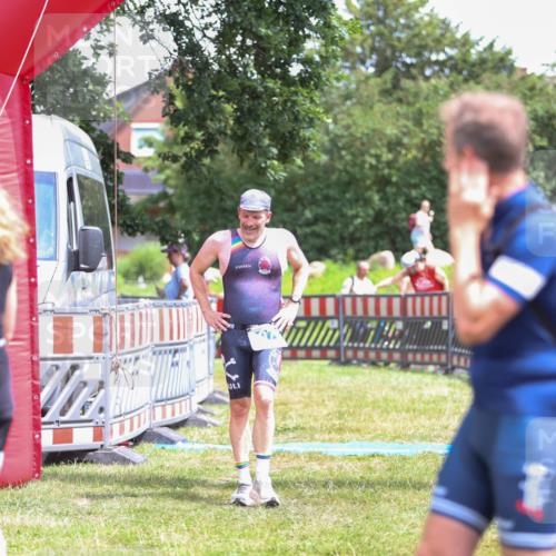 21.06.2026 - 29. Vierlanden-Triathlon Andreas Tolksdorf http://msf.ph/oto/9922667 21.06.2026 14:00:06 Ziel 223, 832, 1079 meine-sportfotos.de