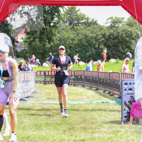 21.06.2026 - 29. Vierlanden-Triathlon Andreas Tolksdorf http://msf.ph/oto/9922693 21.06.2026 14:00:22 Ziel 223, 883, 1091 meine-sportfotos.de