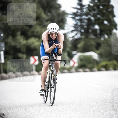 21.06.2026 - 29. Vierlanden-Triathlon H.Heesch http://msf.ph/oto/9922736 21.06.2026 12:34:40 Radfahren 1013 meine-sportfotos.de