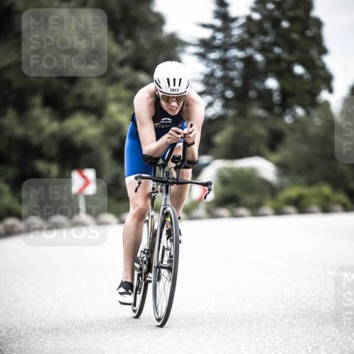 21.06.2026 - 29. Vierlanden-Triathlon H.Heesch http://msf.ph/oto/9922738 21.06.2026 12:34:40 Radfahren 1013 meine-sportfotos.de