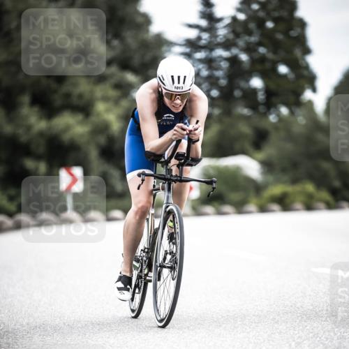 21.06.2026 - 29. Vierlanden-Triathlon H.Heesch http://msf.ph/oto/9922739 21.06.2026 12:34:40 Radfahren 1013 meine-sportfotos.de