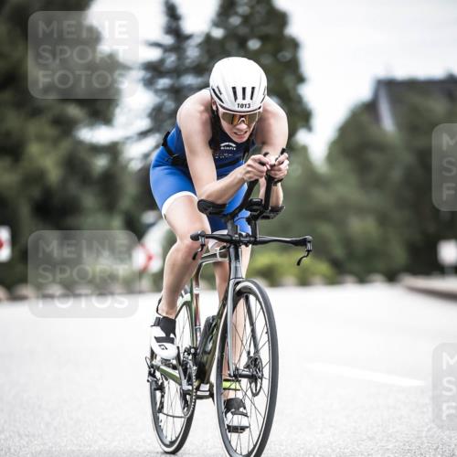 21.06.2026 - 29. Vierlanden-Triathlon H.Heesch http://msf.ph/oto/9922743 21.06.2026 12:34:40 Radfahren 1013 meine-sportfotos.de