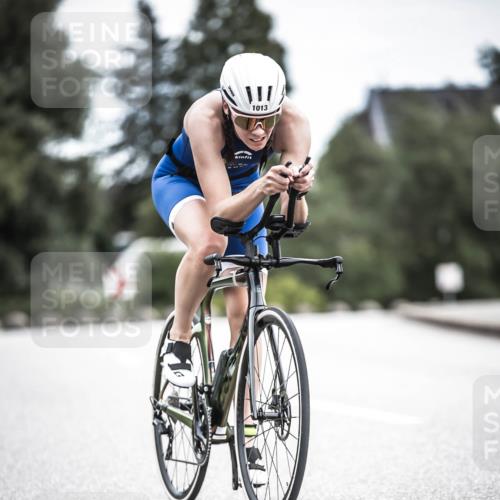 21.06.2026 - 29. Vierlanden-Triathlon H.Heesch http://msf.ph/oto/9922744 21.06.2026 12:34:40 Radfahren 1013 meine-sportfotos.de