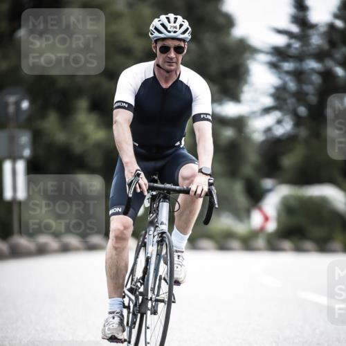 21.06.2026 - 29. Vierlanden-Triathlon H.Heesch http://msf.ph/oto/9922782 21.06.2026 12:35:17 Radfahren 11, 796 meine-sportfotos.de